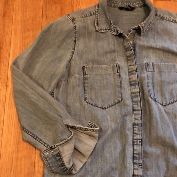 Express Denim Button Down - Picture 3 of 3